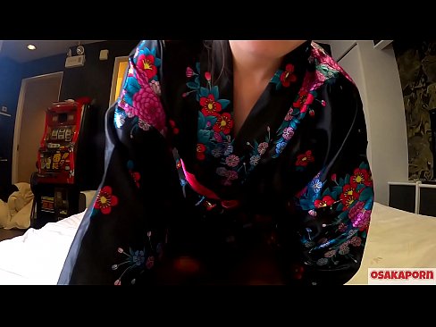 ❤️ Cô gái trẻ cosplay thích tình dục đạt cực khoái với vòi nước trong người cưỡi ngựa và thổi kèn. Cô gái châu Á với âm hộ đầy lông và bộ ngực xinh đẹp trong trang phục truyền thống của Nhật Bản trong video nghiệp dư cho thấy cảnh thủ dâm với đồ chơi đụ. Sakura 3 OSAKAPORN. ️  Fucking video  ở% vi.robosexshop.ru%  ️❤
