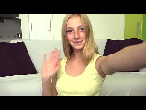 ❤️ Khi tôi buồn chán, tôi lười biếng thủ dâm âm hộ màu hồng của mình ️  Fucking video  ở% vi.robosexshop.ru%  ️❤